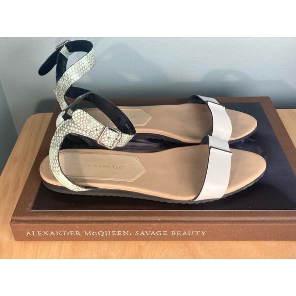 Loeffler Randall Gilda-Vass Sandal White & Green Embossed Flat With Box Sz 9.5 - Picture 2 of 11